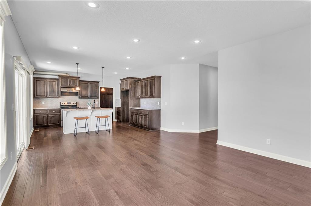 115 SE Briar Valley Lane