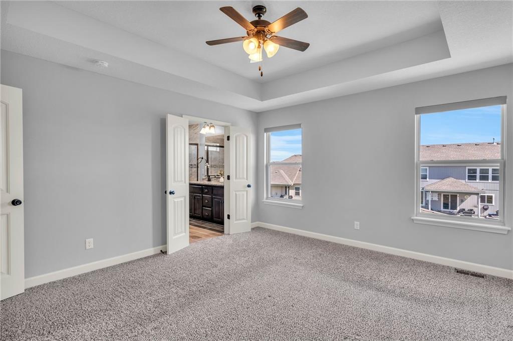 115 SE Briar Valley Lane
