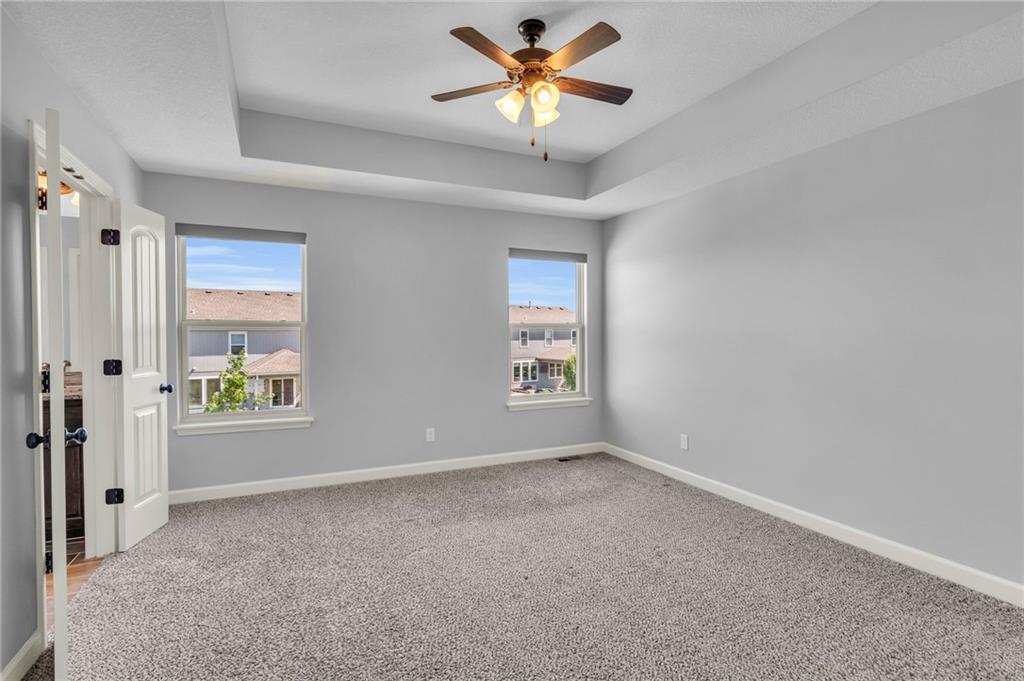 115 SE Briar Valley Lane