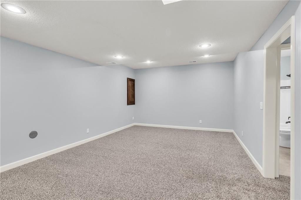 115 SE Briar Valley Lane