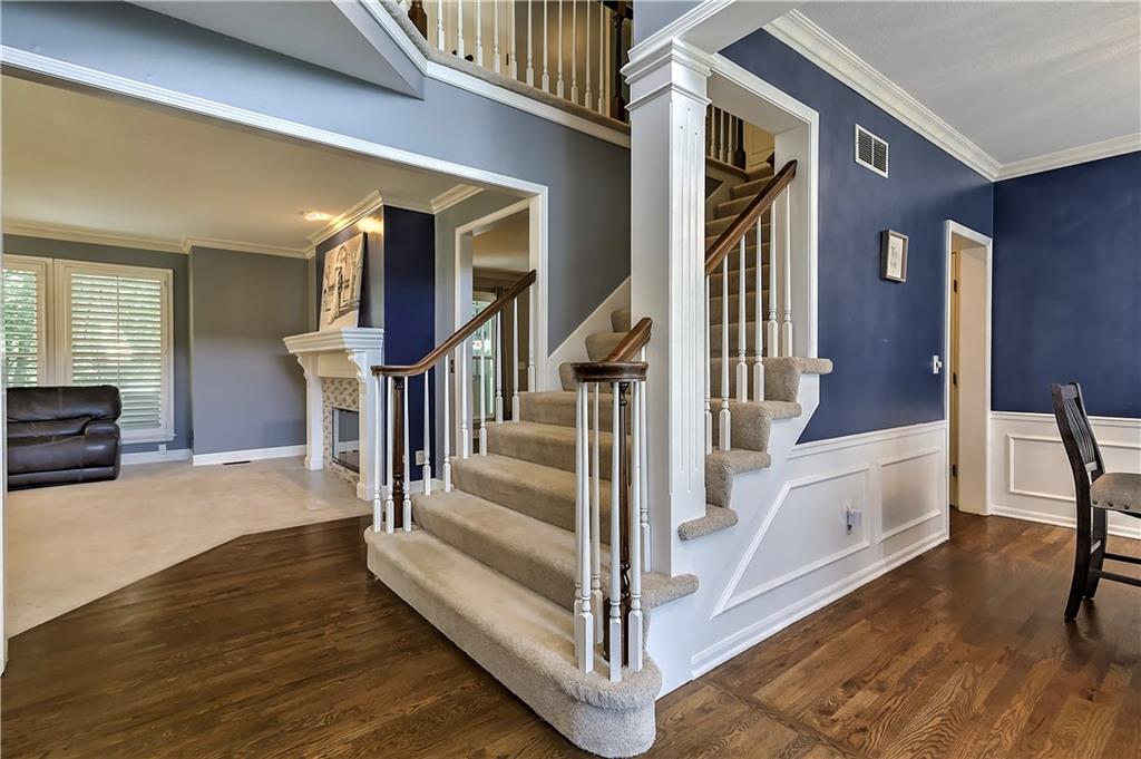 324 NW Bradford Street