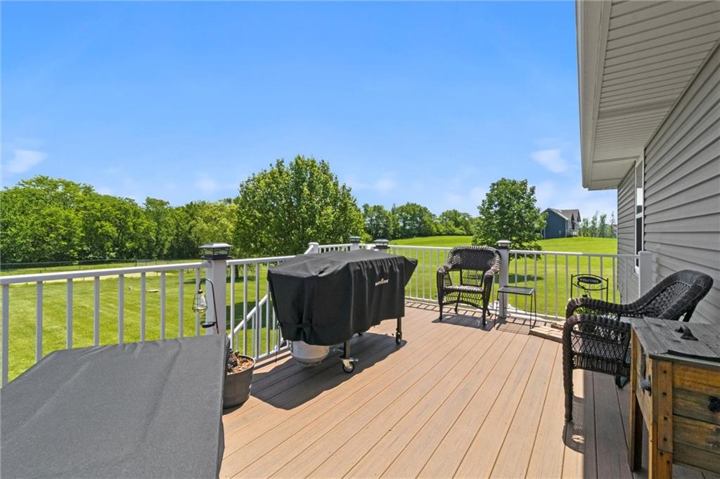 7557 SE Troxler Lane