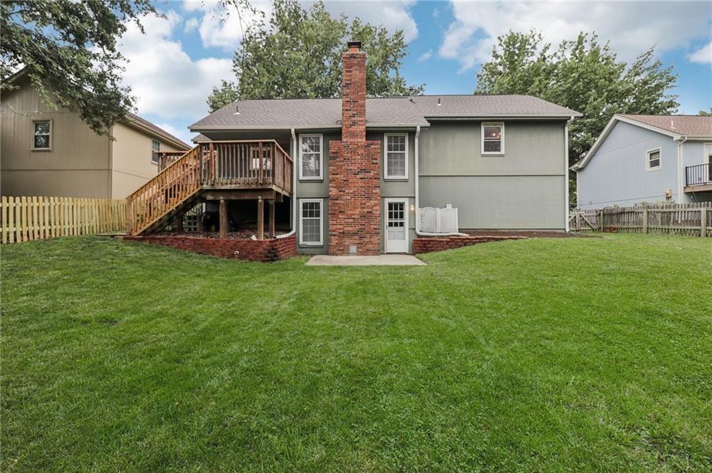 315 NE Bristol Drive