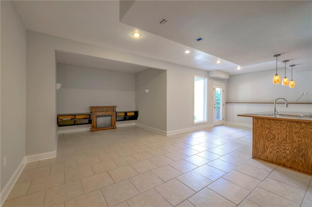 1804 SW Longview Terrace