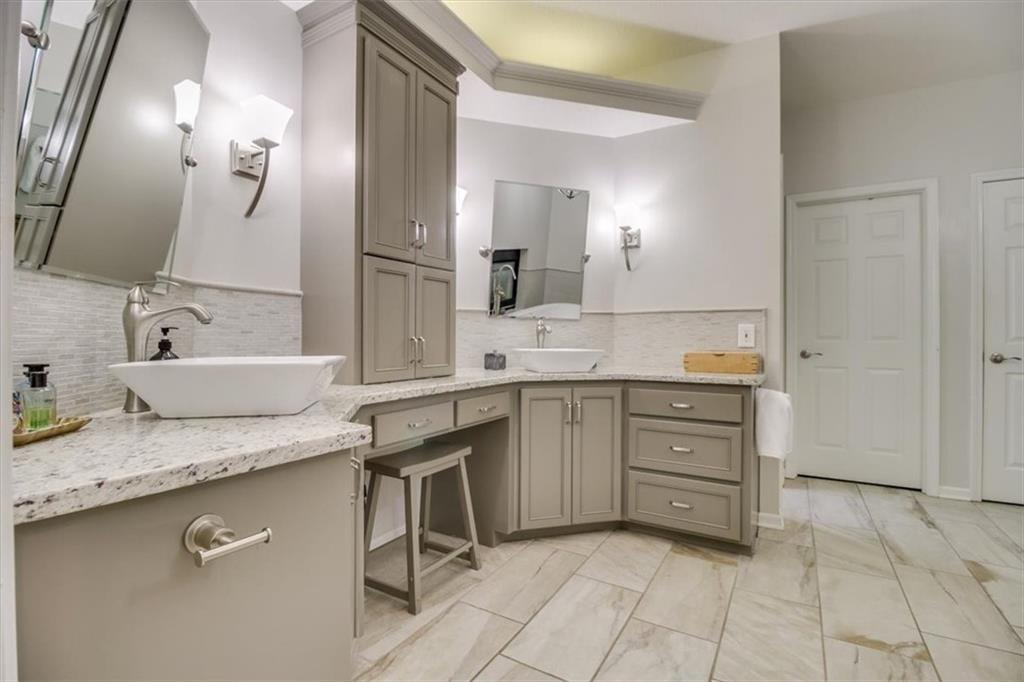 5449 NE Northgate Crossing
