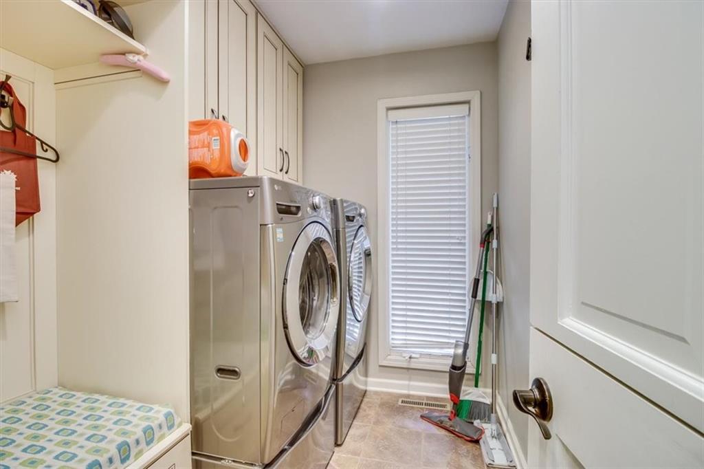 5449 NE Northgate Crossing