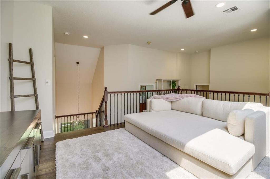 5449 NE Northgate Crossing