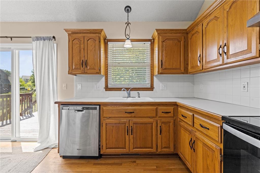 8907 NE 109TH Street