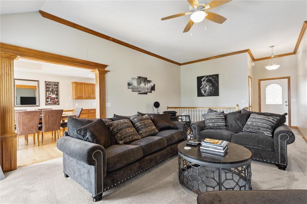805 NW Albatross Drive