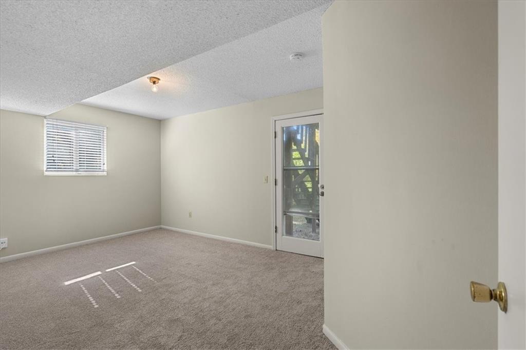 14028 S SUMMERTREE Lane