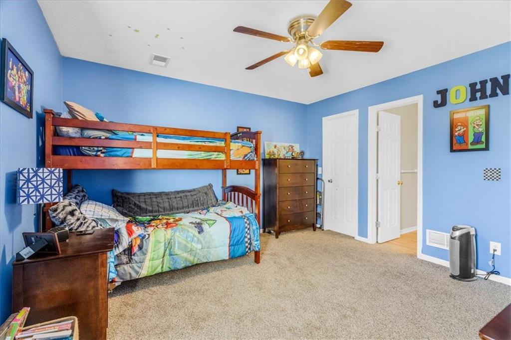 5509 NE OAKS RIDGE Lane