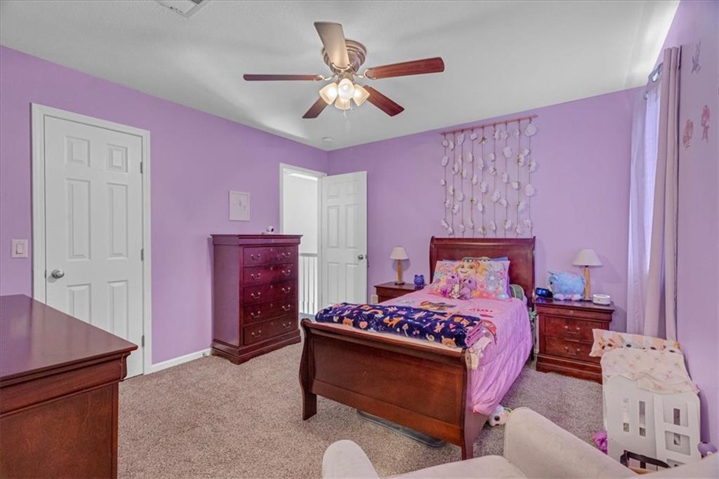 5509 NE OAKS RIDGE Lane