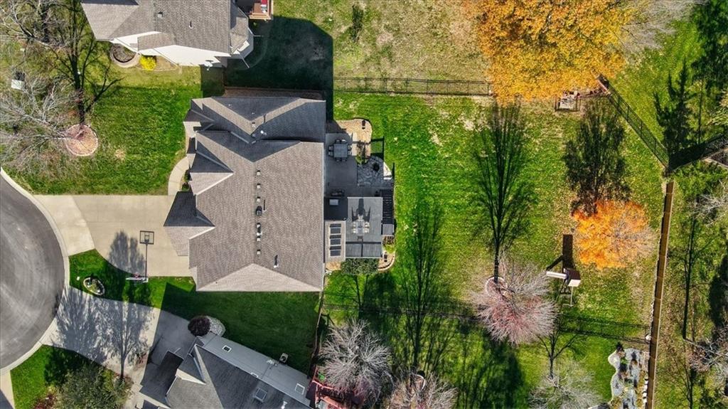 5509 NE OAKS RIDGE Lane