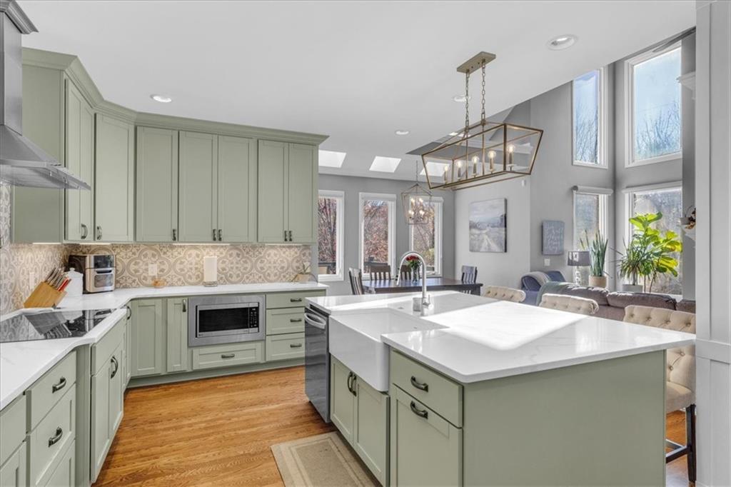 5509 NE OAKS RIDGE Lane