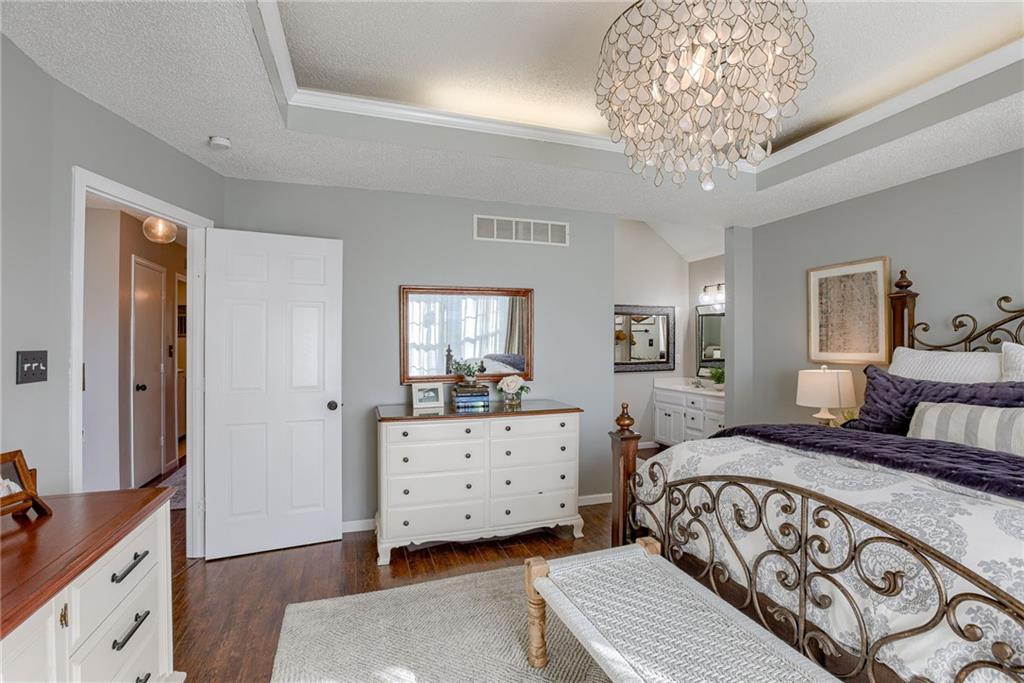 2433 SE 7th Street