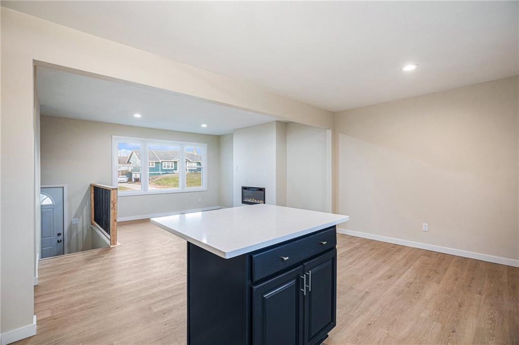 1202 R D MIZE Road
