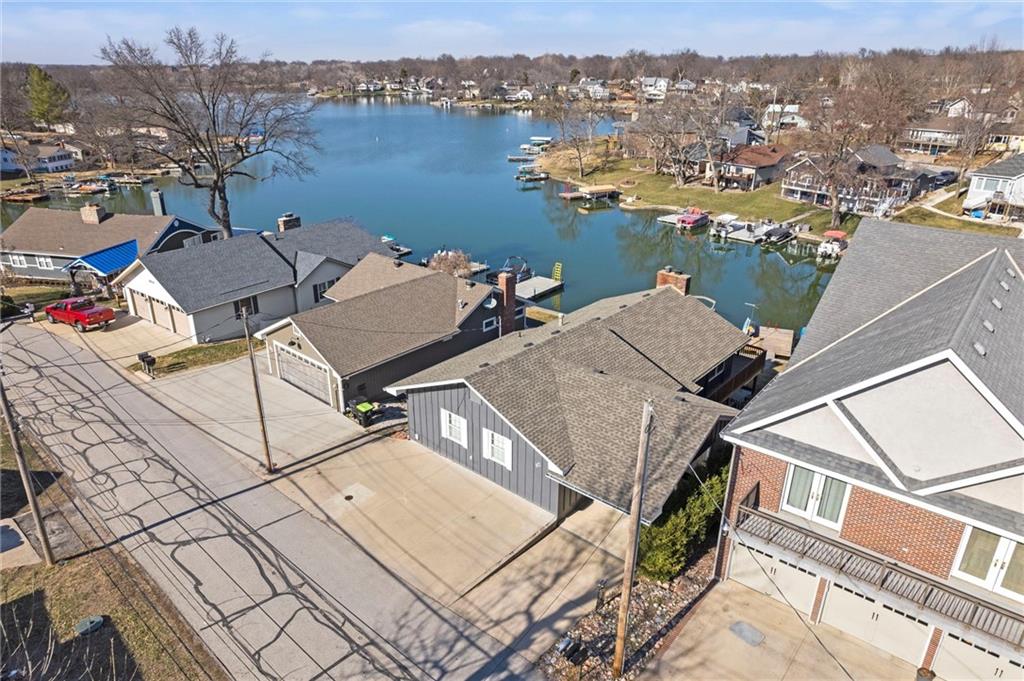 82 Anchor Drive