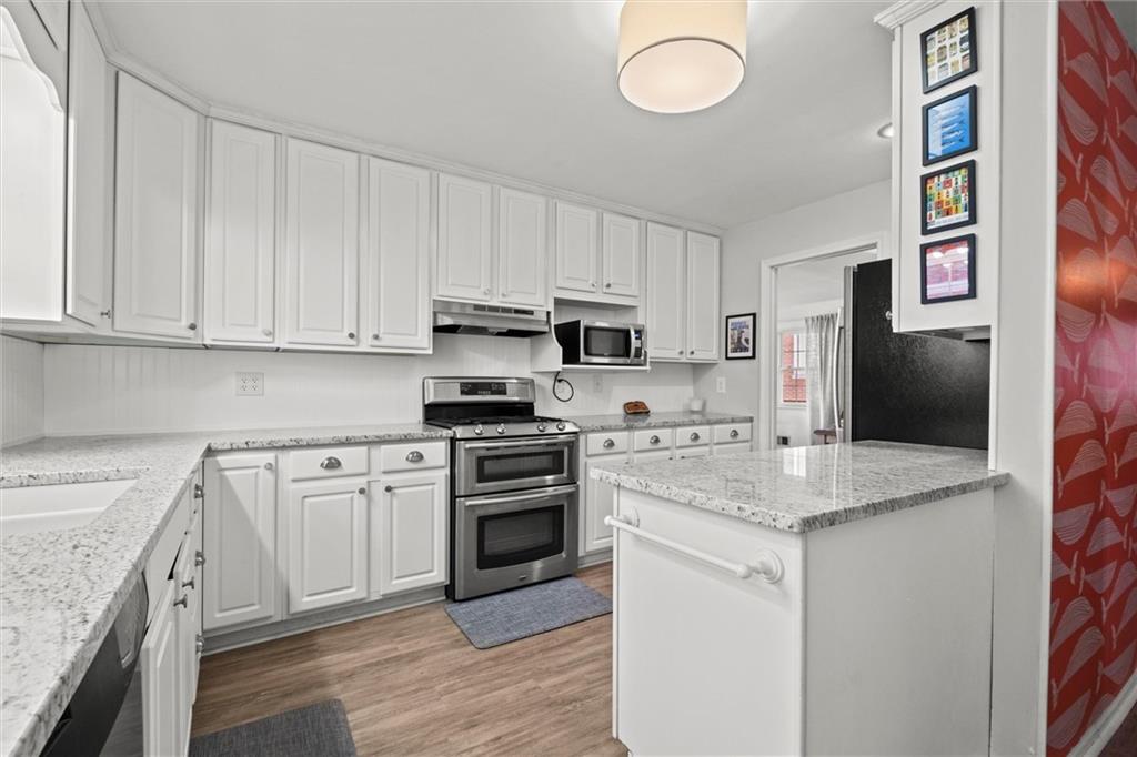 82 Anchor Drive