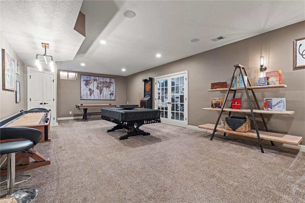 4209 NE TREMONT Circle