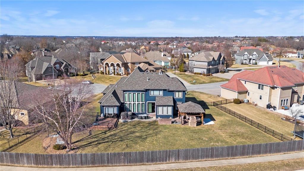 4209 NE TREMONT Circle