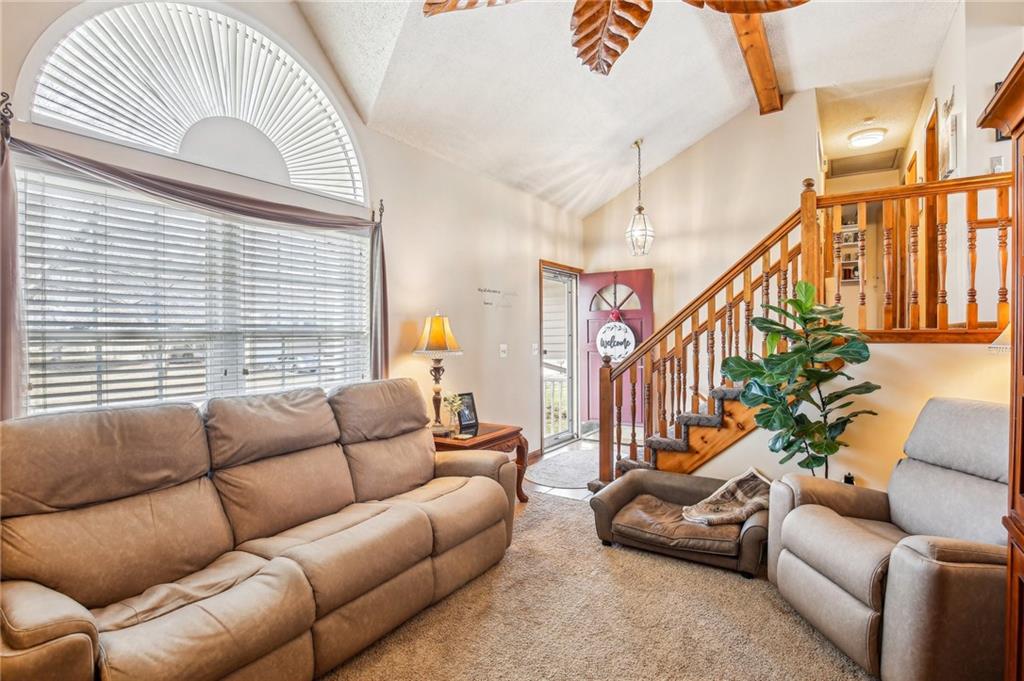 407 Huntington Court