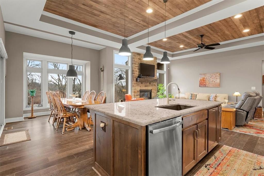 1420 Woodland Road