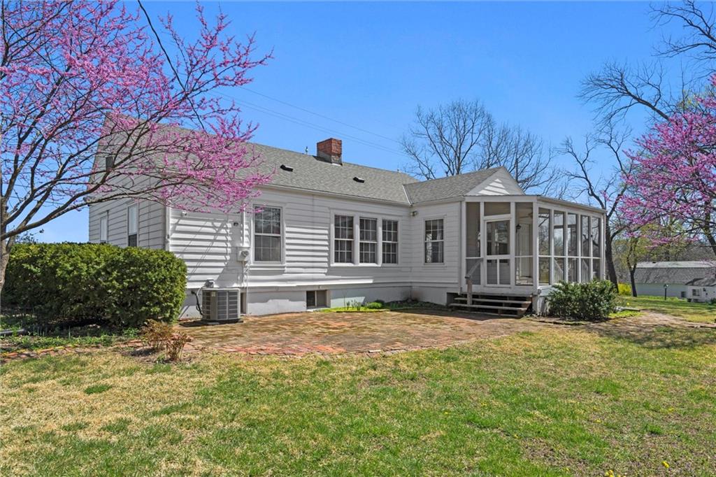 6804 Woodson Road
