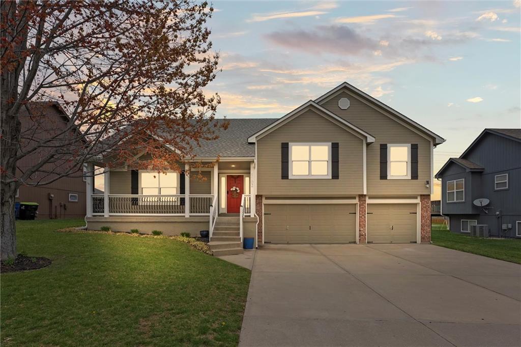 1102 Persimmon Drive