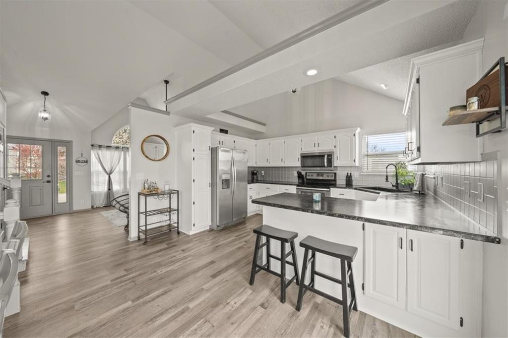209 E Foxwood Drive