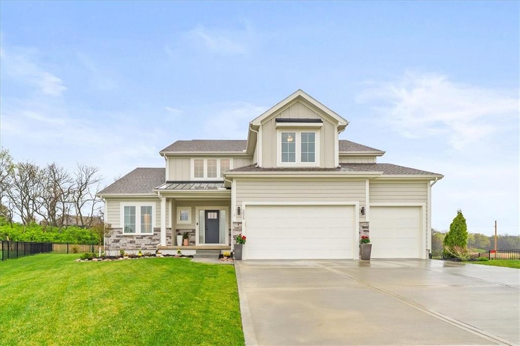 2024 SW Wheatfield Court