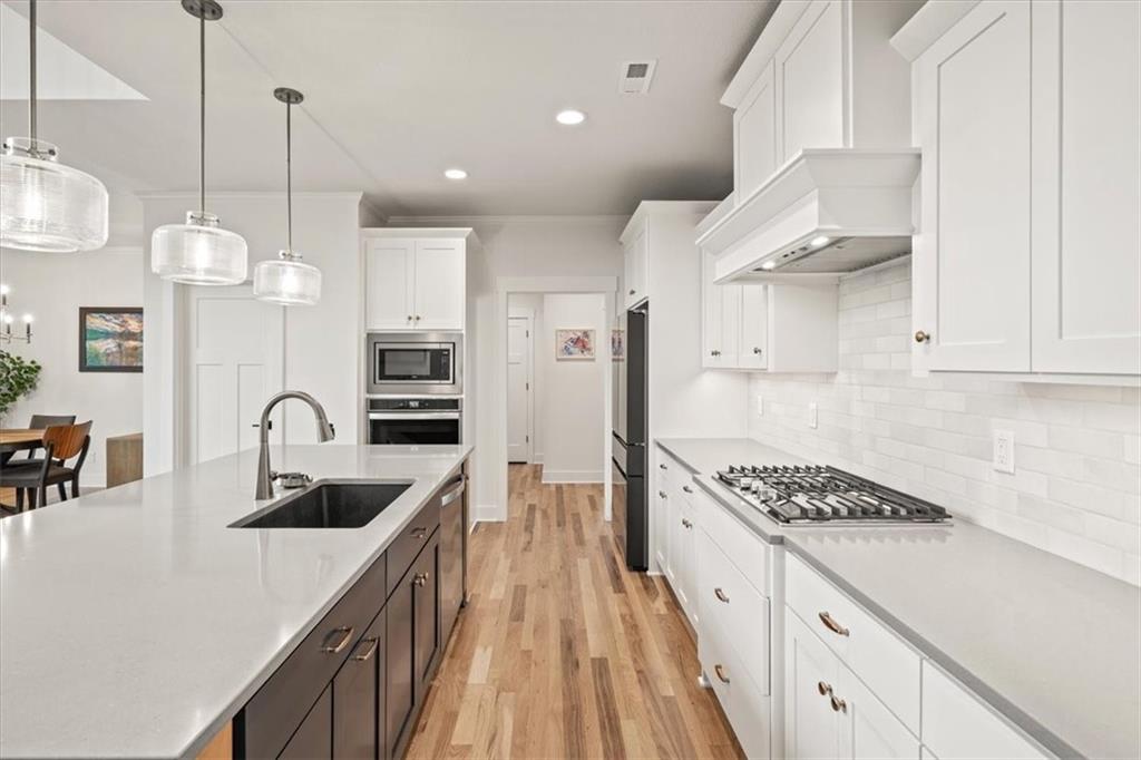 2024 SW Wheatfield Court