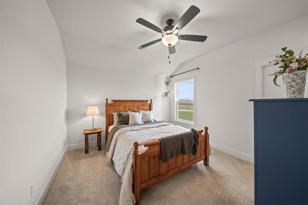 2024 SW Wheatfield Court