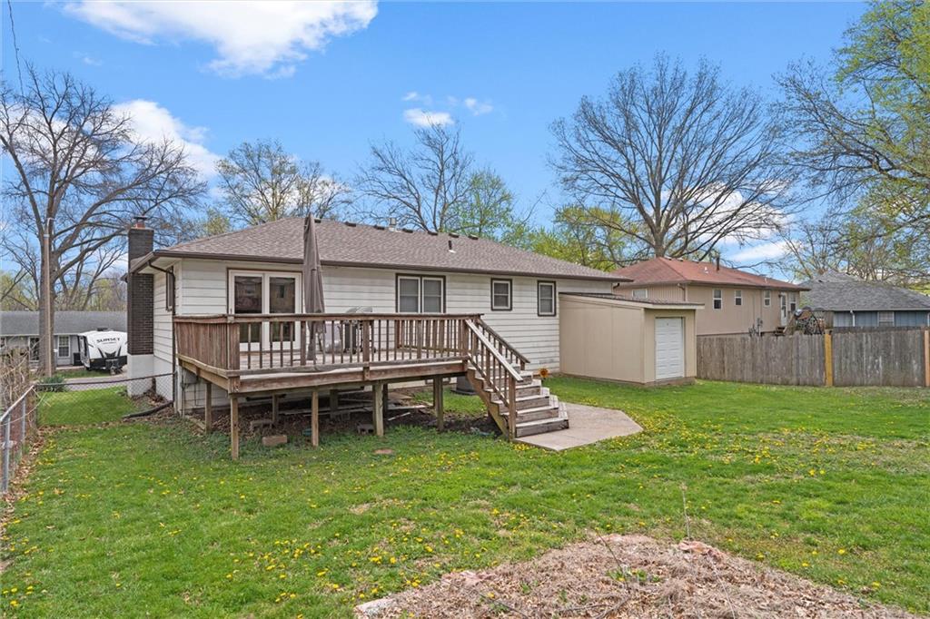 120 S Ellison Way