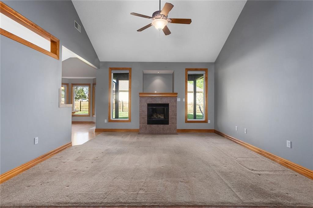 217 SW Ascot Court