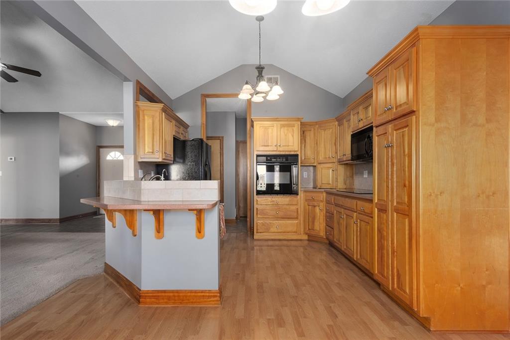 217 SW Ascot Court