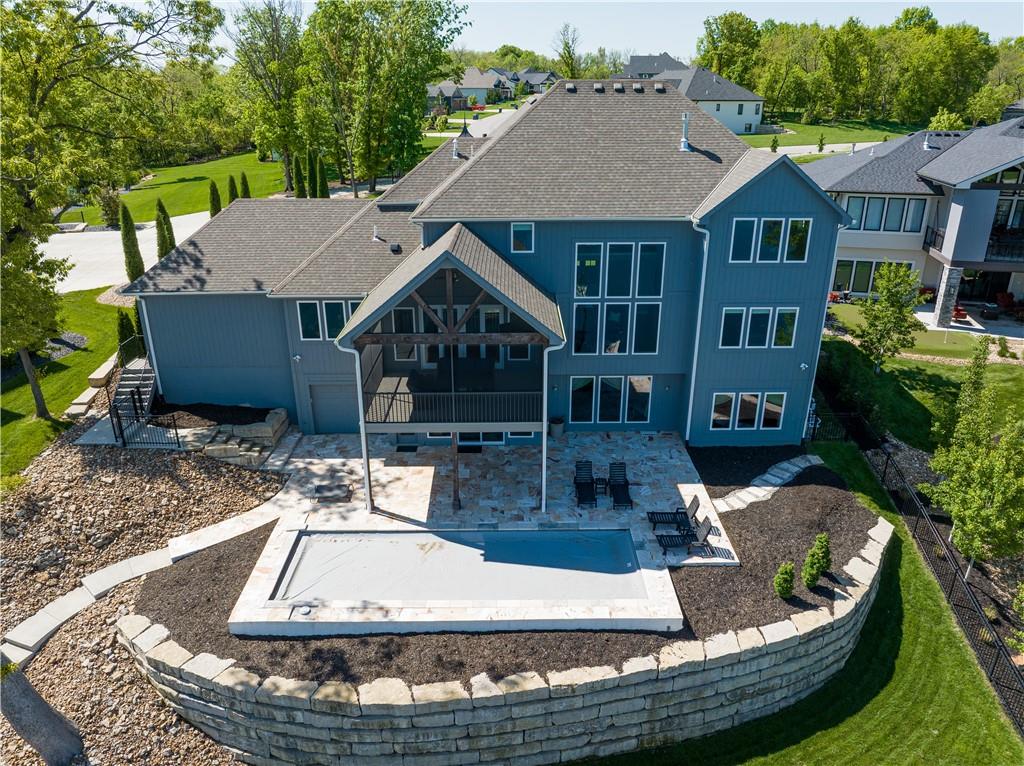 18 Black Hawk Drive