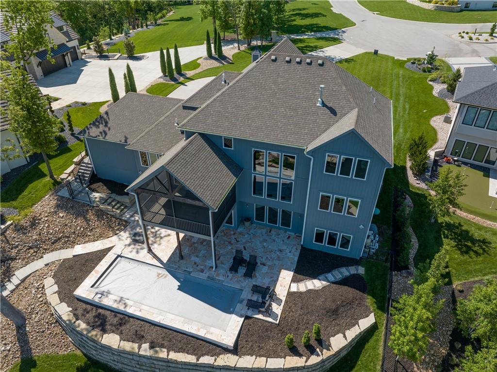 18 Black Hawk Drive