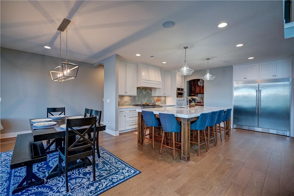 18 Black Hawk Drive