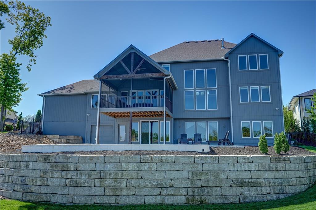 18 Black Hawk Drive