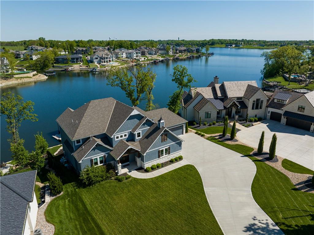 18 Black Hawk Drive