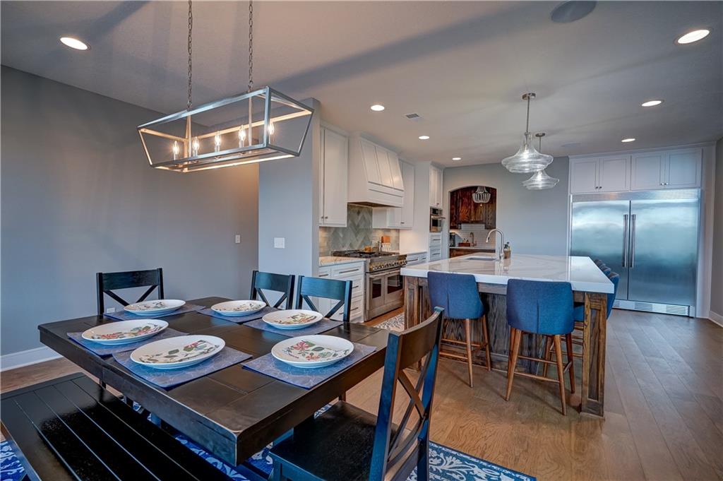 18 Black Hawk Drive