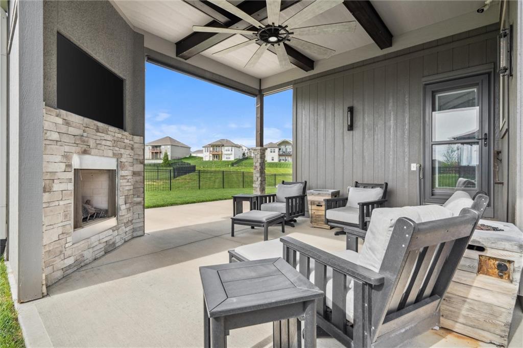 1321 NE Brandywine Road