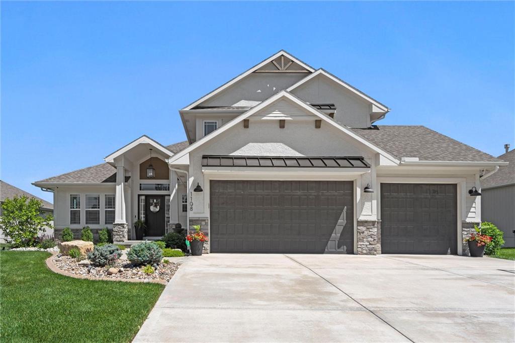 1108 NE Goshen Court