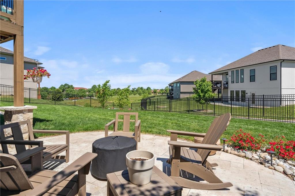 1108 NE Goshen Court