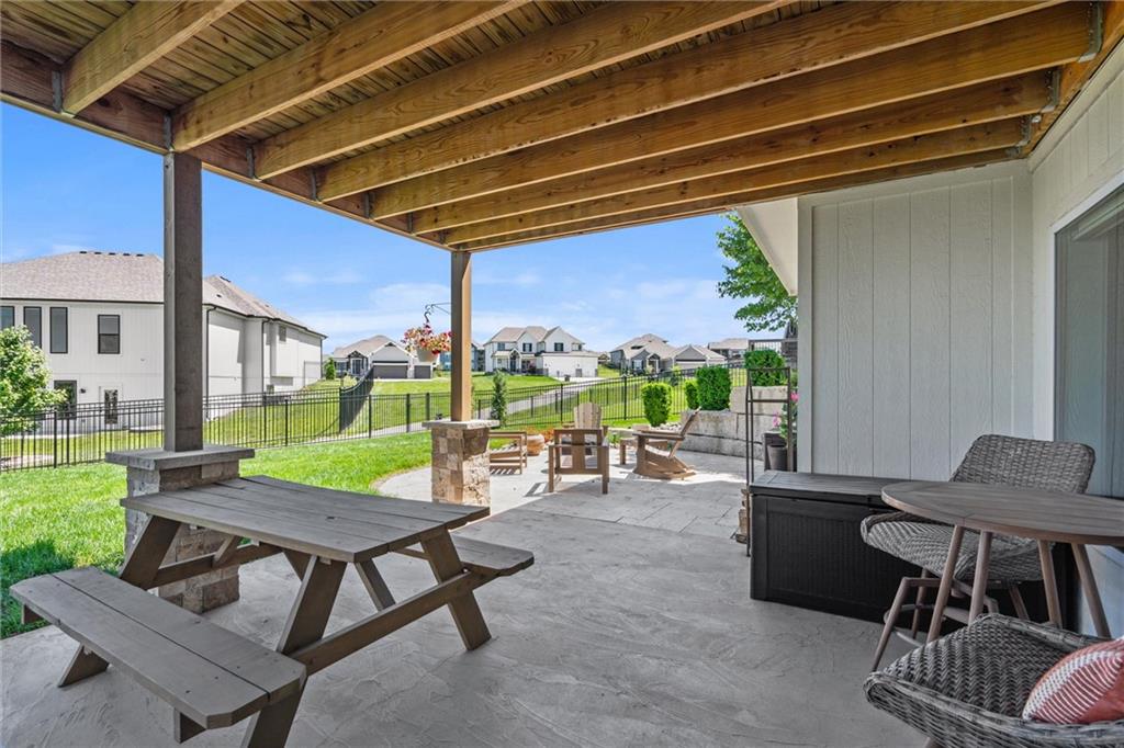 1108 NE Goshen Court