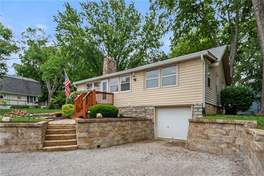 50 Emerald Shore Drive