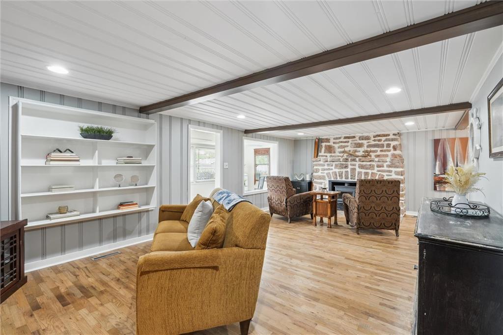 50 Emerald Shore Drive