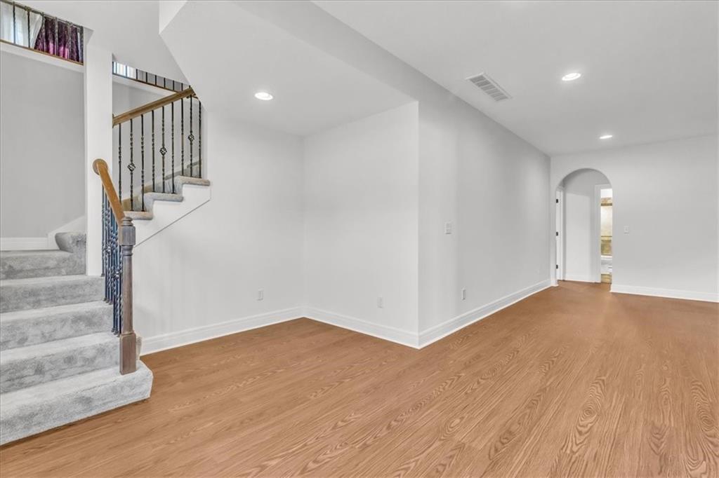 1718 NE Chapel Woods Drive