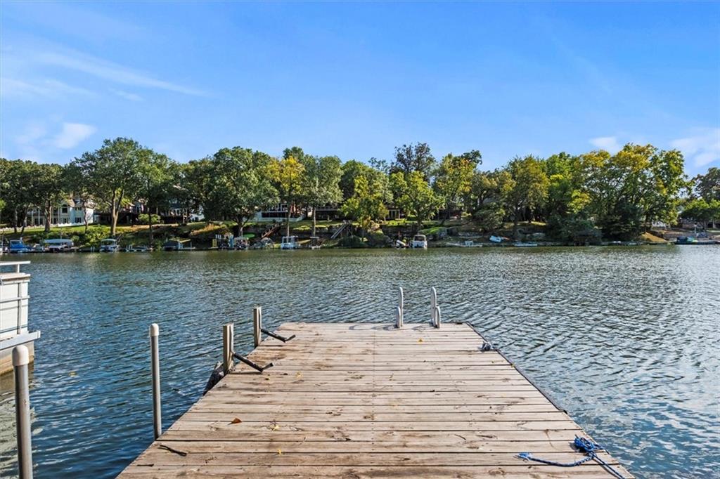 70 DOCKSIDE Drive