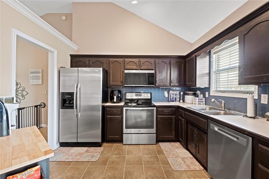 1208 Dogwood Drive
